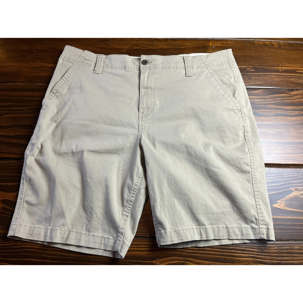 Roebuck & Co. Shorts, Men's Size 38, Tan, Dress Shorts